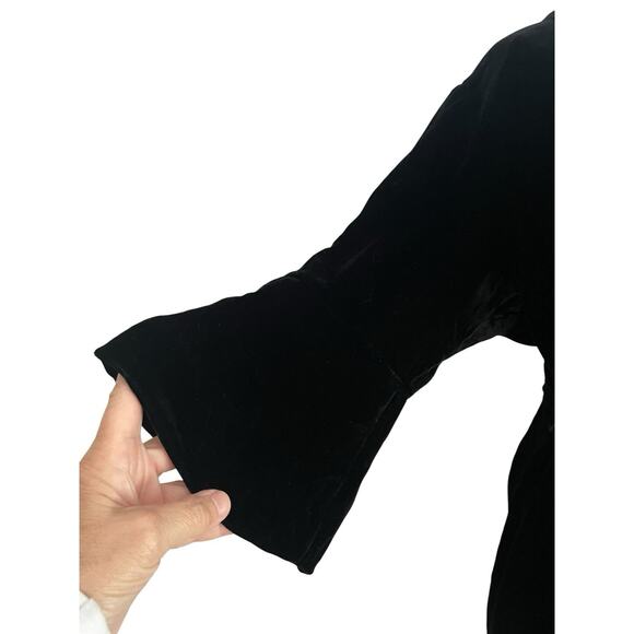 Black Velvet Top Womens L Old Navy Flare Sleeve Holiday Event Dark Fairy Grunge - Picture 4 of 9